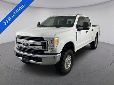 2017 Ford Super Duty F-250 SRW Lariat