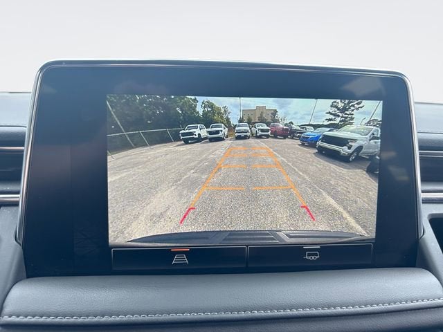 2023 GMC Yukon XL SLE