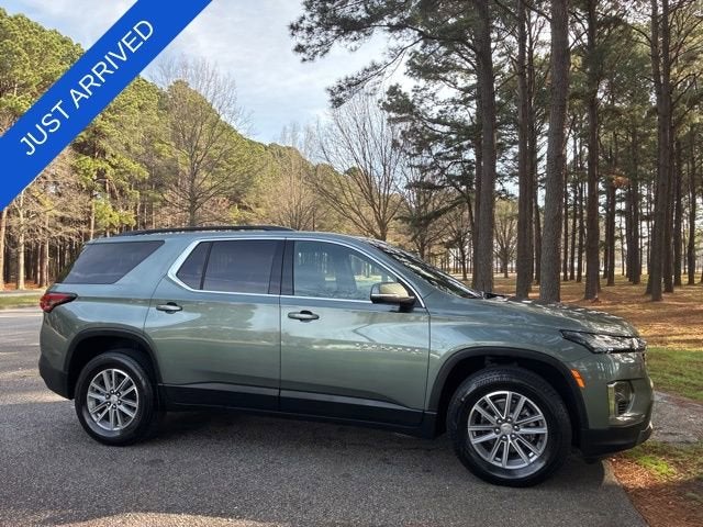 2022 Chevrolet Traverse LT Cloth