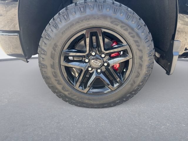 2022 Chevrolet Silverado 1500 Custom Trail Boss