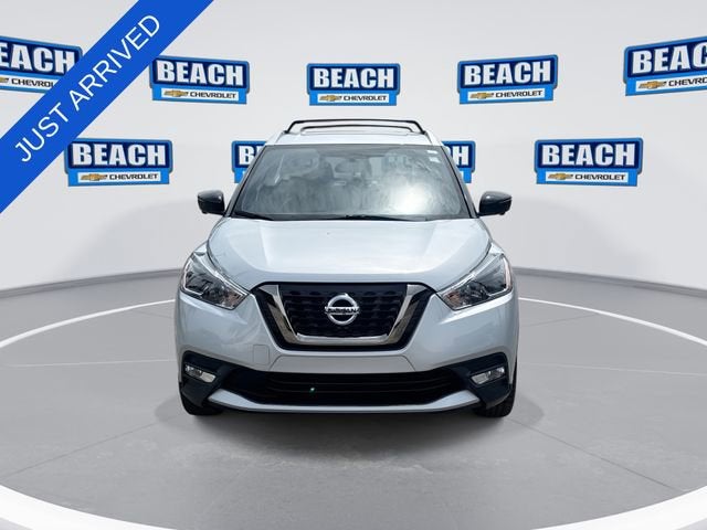 2019 Nissan Kicks SR