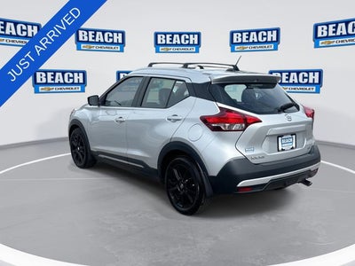 2019 Nissan Kicks SR
