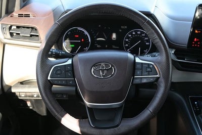 2021 Toyota Sienna Limited