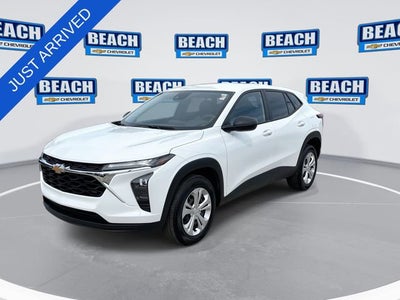 2025 Chevrolet Trax LS