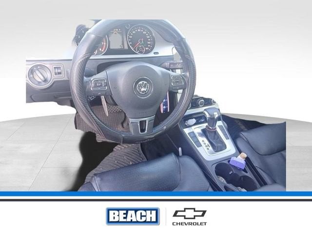 2010 Volkswagen Passat Sedan Komfort