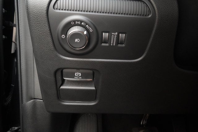 2025 Jeep Wagoneer Series II Carbide