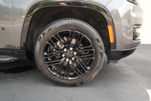 2025 Jeep Wagoneer Series II Carbide
