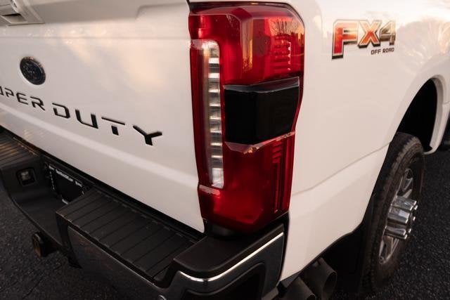 2023 Ford Super Duty F-350 SRW XL