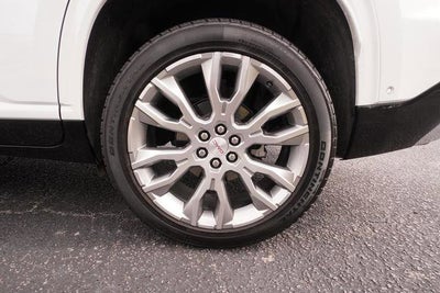 2025 GMC Acadia Denali