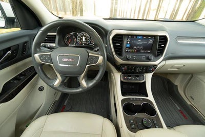 2022 GMC Acadia Denali