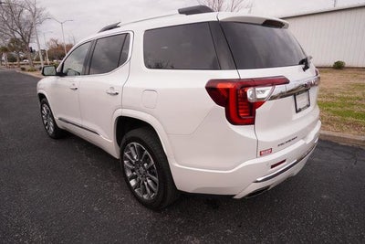 2023 GMC Acadia Denali