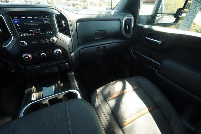 2023 GMC Sierra 2500 HD AT4