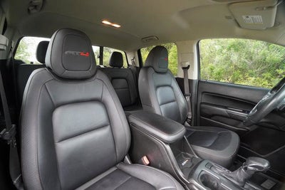 2022 GMC Canyon AT4 - Leather