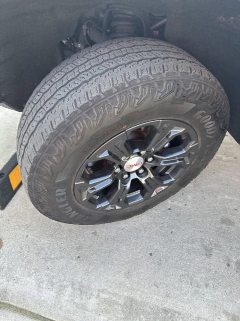 2023 GMC Canyon Elevation