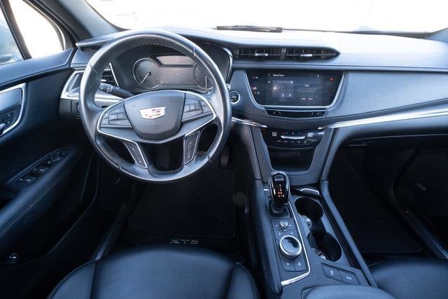 2022 Cadillac XT5 Luxury