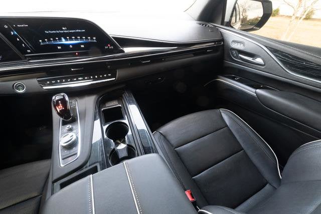 2023 Cadillac Escalade Sport