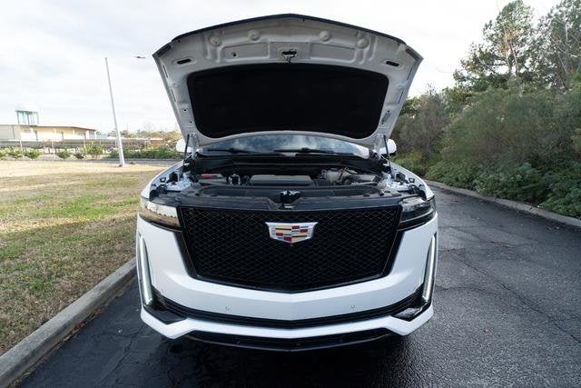 2023 Cadillac Escalade Sport