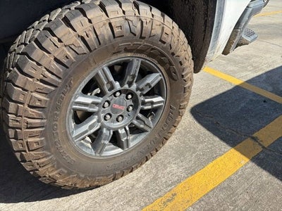 2024 GMC Sierra 1500 AT4X