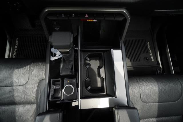 2024 Toyota Sequoia SR5