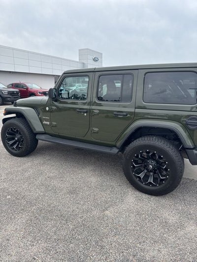 2022 Jeep Wrangler Unlimited Sahara