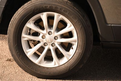 2022 Jeep Cherokee Latitude Lux