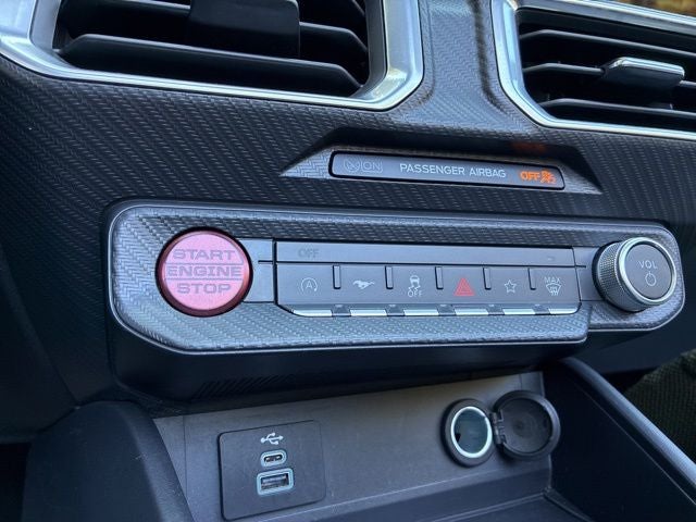 2025 Ford Mustang EcoBoost Premium