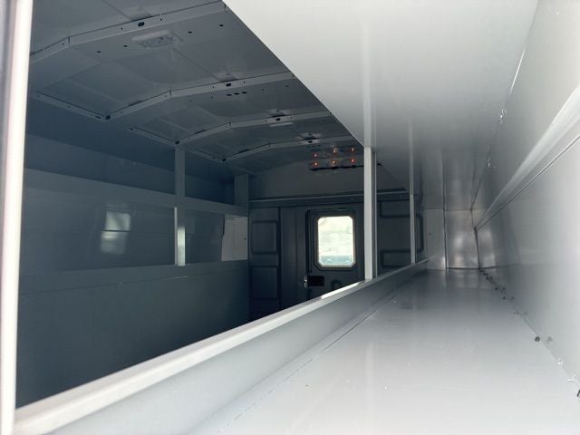 2026 Ford E-350SD Base Cutaway