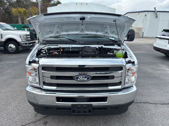 2026 Ford E-350SD Base Cutaway