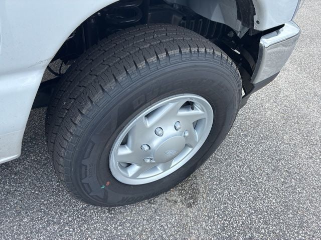 2026 Ford E-350SD Base Cutaway