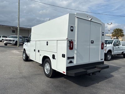 2026 Ford E-350SD Base Cutaway