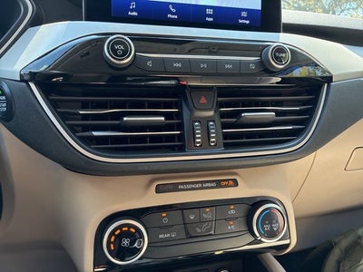 2021 Ford Escape SE