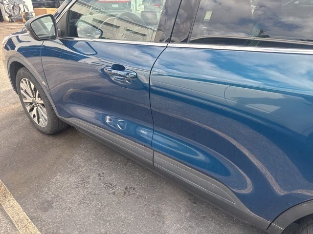 2020 Ford Escape Titanium Hybrid