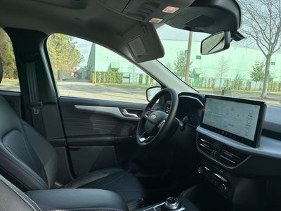 2026 Ford Escape Hybrid Platinum