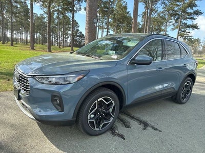 2026 Ford Escape Hybrid Platinum