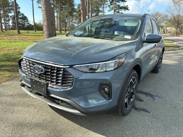 2026 Ford Escape Hybrid Platinum