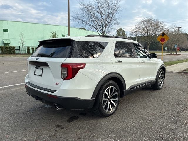 2023 Ford Explorer ST-Line