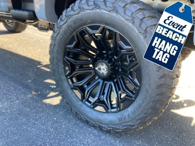 2026 Ford F-250SD Lariat Black Widow