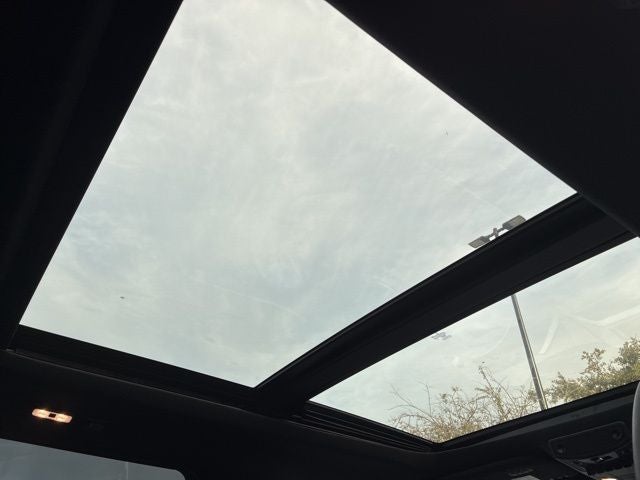 2022 Ford F-350SD Lariat