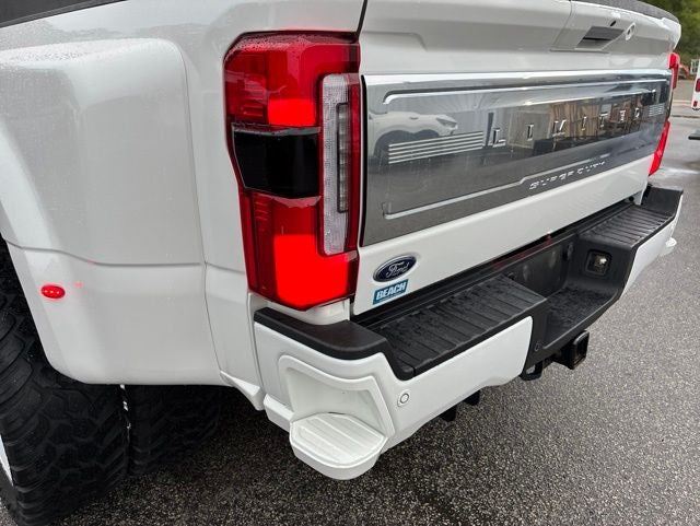 2024 Ford F-450SD Limited DRW