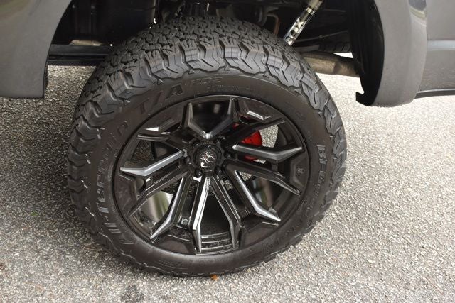 2025 Ford F-150 XLT BLACK WIDOW