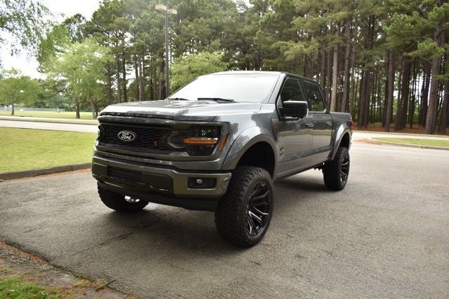 2025 Ford F-150 XLT BLACK WIDOW