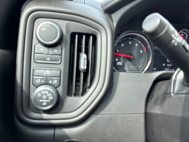 2023 Chevrolet Silverado 2500HD Custom