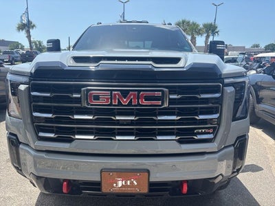 2025 GMC Sierra 2500HD AT4