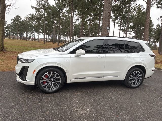 2025 Cadillac XT6 Sport