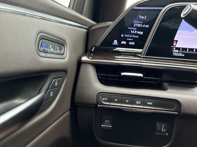 2022 Cadillac Escalade ESV Premium