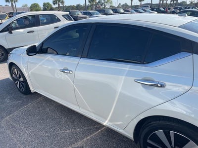 2021 Nissan Altima 2.5 SV