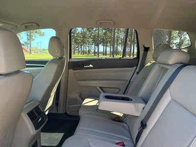 2023 Volkswagen Atlas 2.0T SE