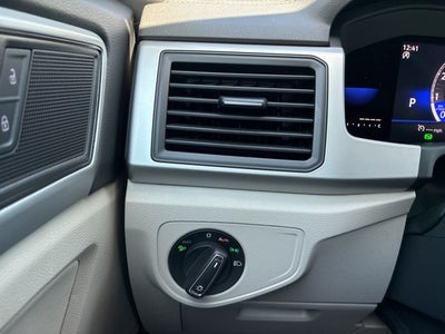 2023 Volkswagen Atlas 2.0T SE