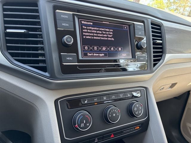2023 Volkswagen Atlas 2.0T SE