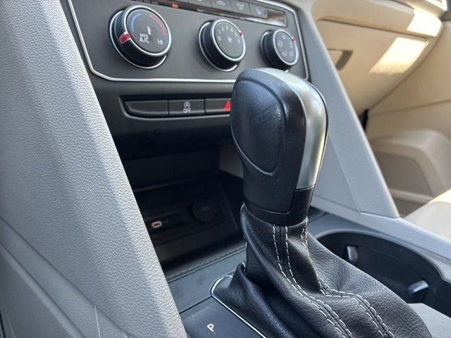 2023 Volkswagen Atlas 2.0T SE
